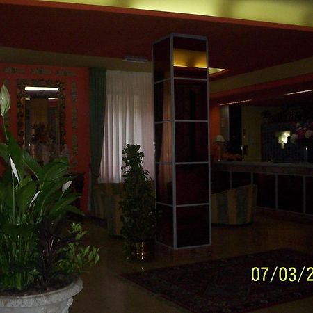 Hotel Impero Montecatini Terme Exterior photo